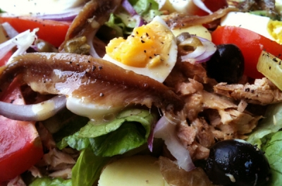 Šalát Nicoise s tuniakom